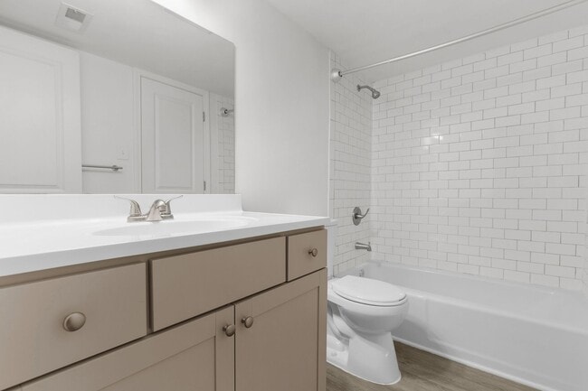 Photo - Linridge Apartments