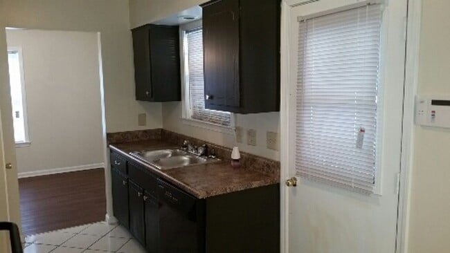 Photo - 4325 Bayberry Dr