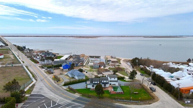 Photo - 87 Foster Ave