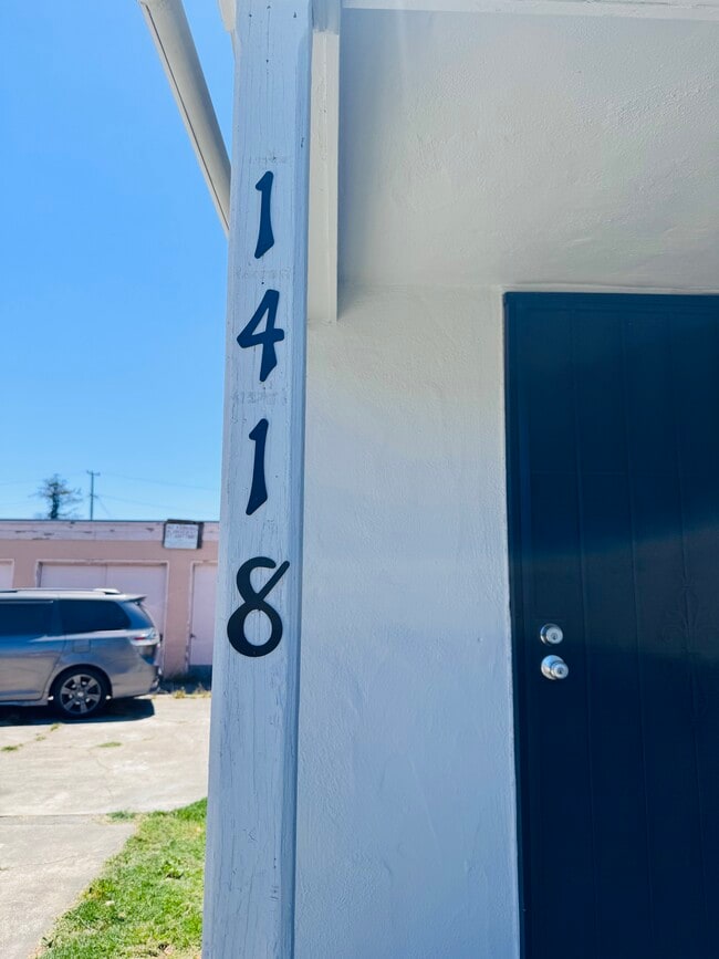 Building Photo - 1418 55th Ave Unit 1418 55th ave Oakland ca 94621
