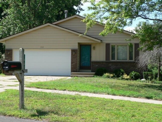 Building Photo - 1368 Harding St NW