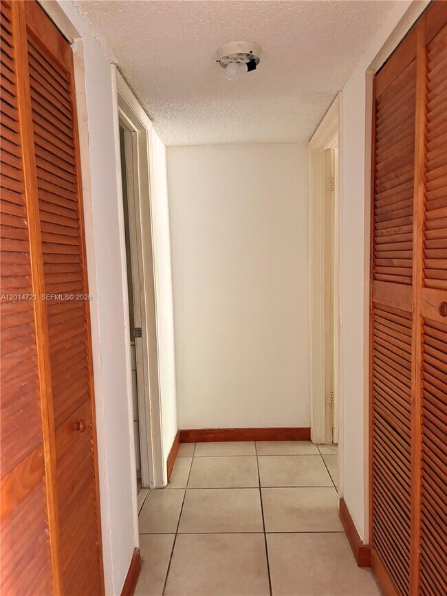 Photo - 20860 San Simeon Way Unit 303-6