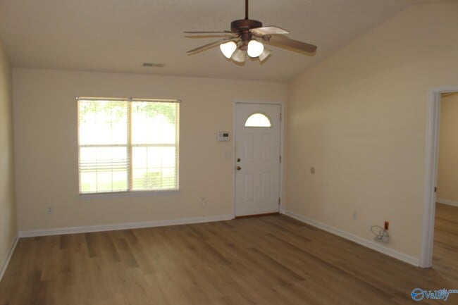 Photo - 155 Fox Chase Trail