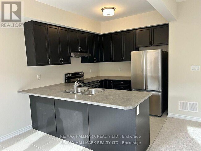 Photo - 620 Colborne St W