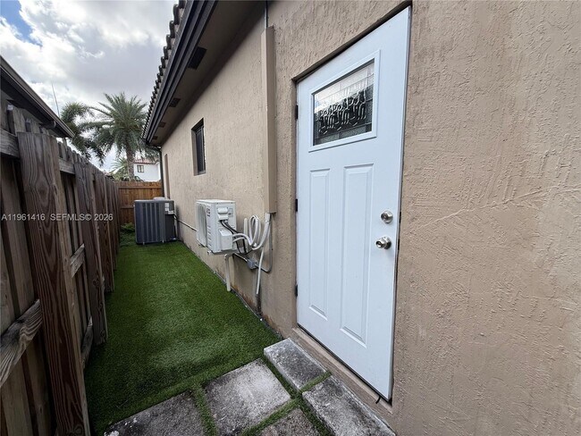 Photo - 14434 SW 14th St Unit 1