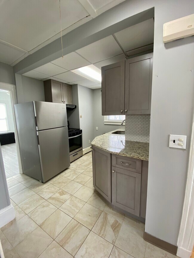 Kitchen - 26 S Maple Ave Unit 2