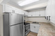 2 Bedroom 1.5 Bath w/Garage 787 Sq Ft