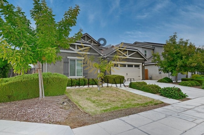 Photo - 661 Blue Oak Lane W