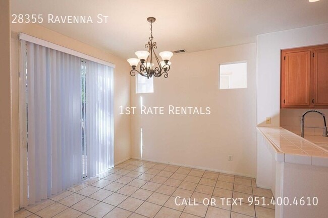 Photo - 28355 Ravenna St