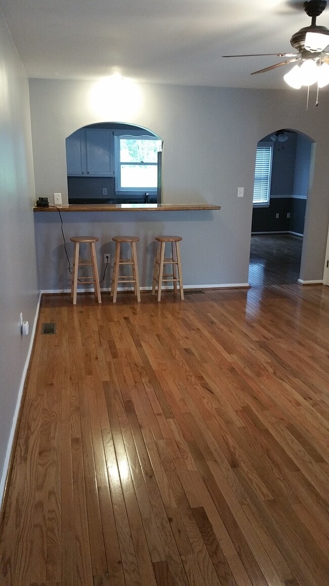 Photo - 138 Trotters Lea Ln