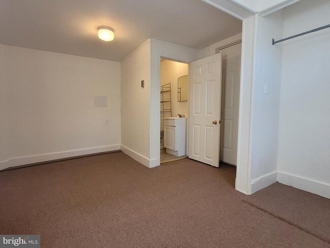 Photo - 409 N Washington St