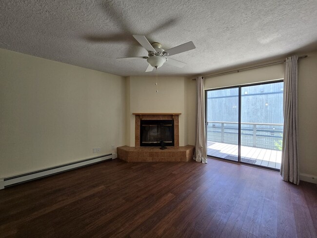 Photo - Centrally Located Quiet 2nd Story Condo unfurnished Unit 205