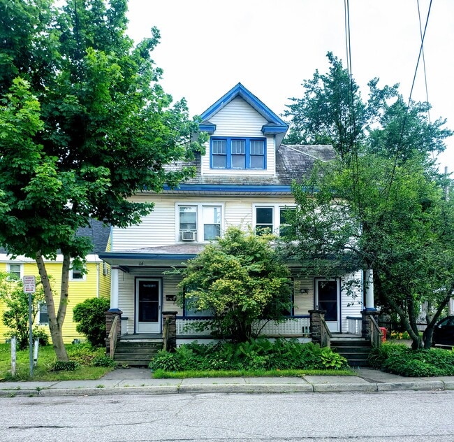 Photo - 12 Platt St Unit 12 Platt St Apt B