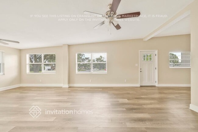 Photo - 2412 Martinwood Dr