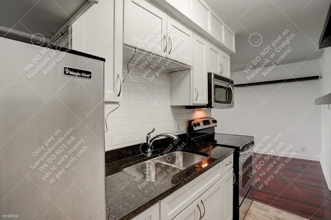 Photo - 1 br, 1 bath Condo - 2020 S. Congress Ave ... Unidad #1320