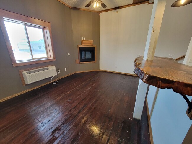 Photo - Pigeon Falls Lofts