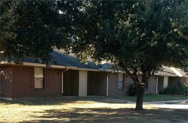 Building Photo - 125 Elders Dr Rental