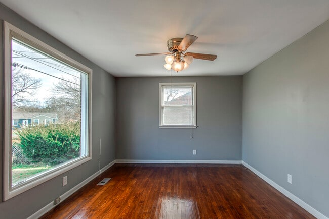 Photo - 3259 Panorama Dr