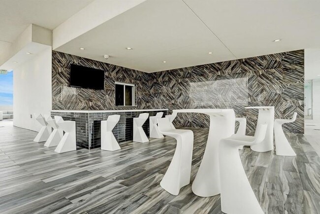 Building Photo - 4521 San Felipe St Unit 1903