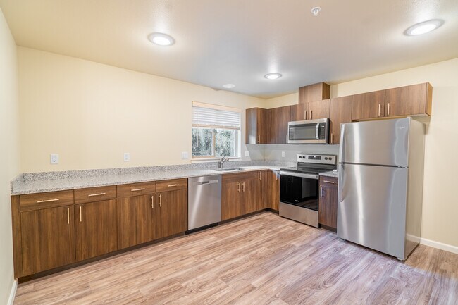 Photo - 1051 Schurman Dr S Unit 203