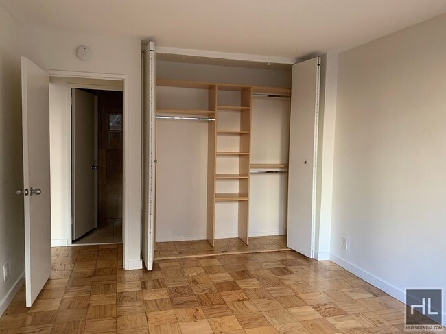 Photo - EAST 36 STREET Unit LOBD0A0