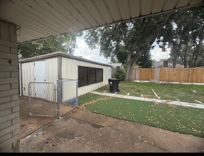 Photo - 10907 Montverde Ln