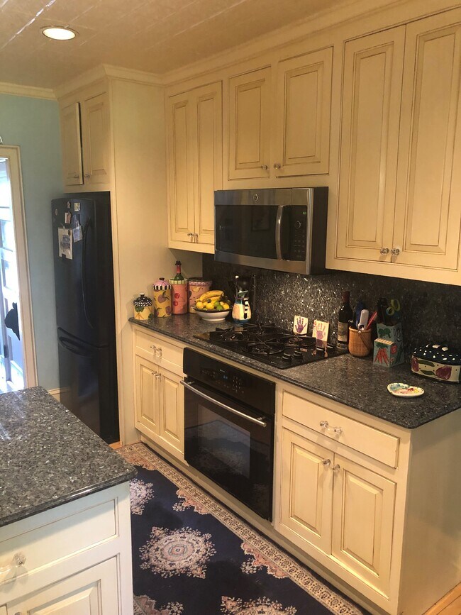 Photo - 55 Everett St