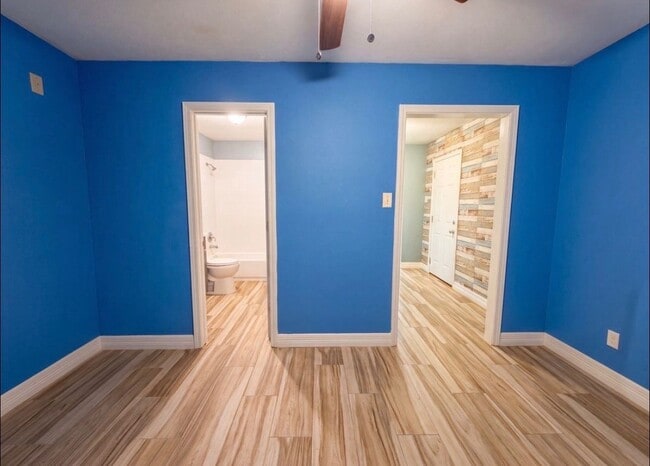 Photo - 9311 Deanwood St
