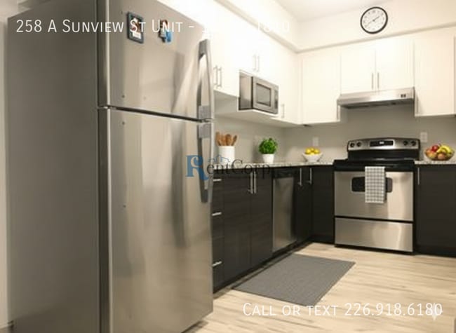 Photo - 258A Sunview St