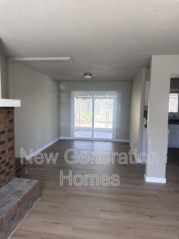 Photo - 2922 Hudson St