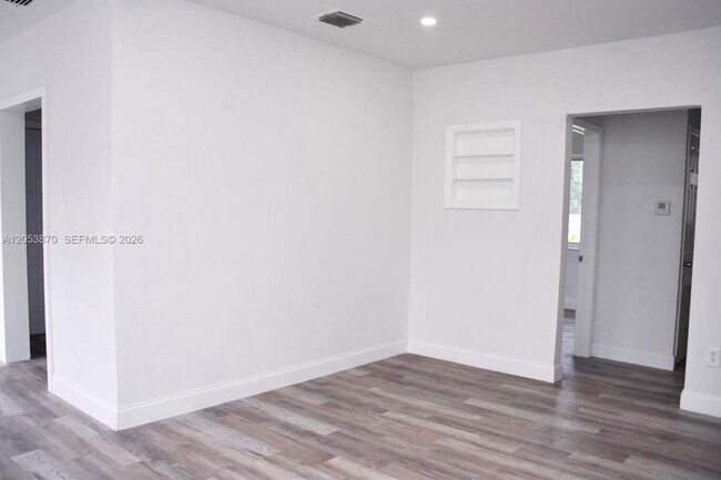 8201 Abbott Ave Unit 1