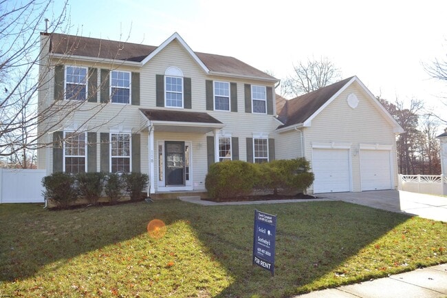 Photo - 118 Woodberry Dr