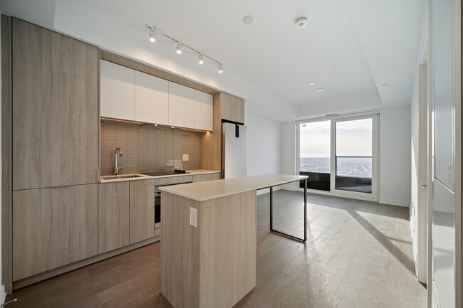 Photo - 395 Square One Dr