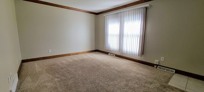 Photo - W156N10542 Jefferson Ln