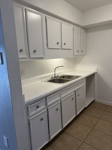 3737 Hillcroft Apartments