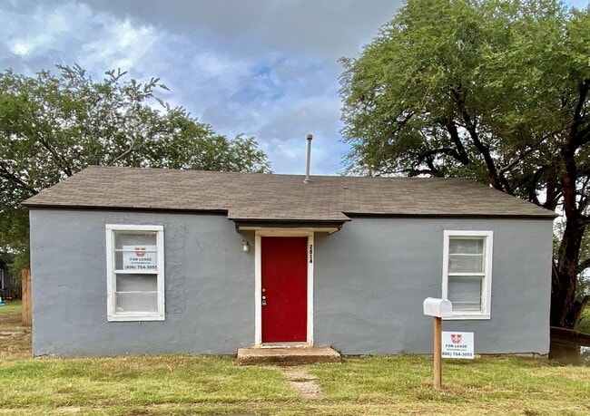 Building Photo - 2814 Grinnell St