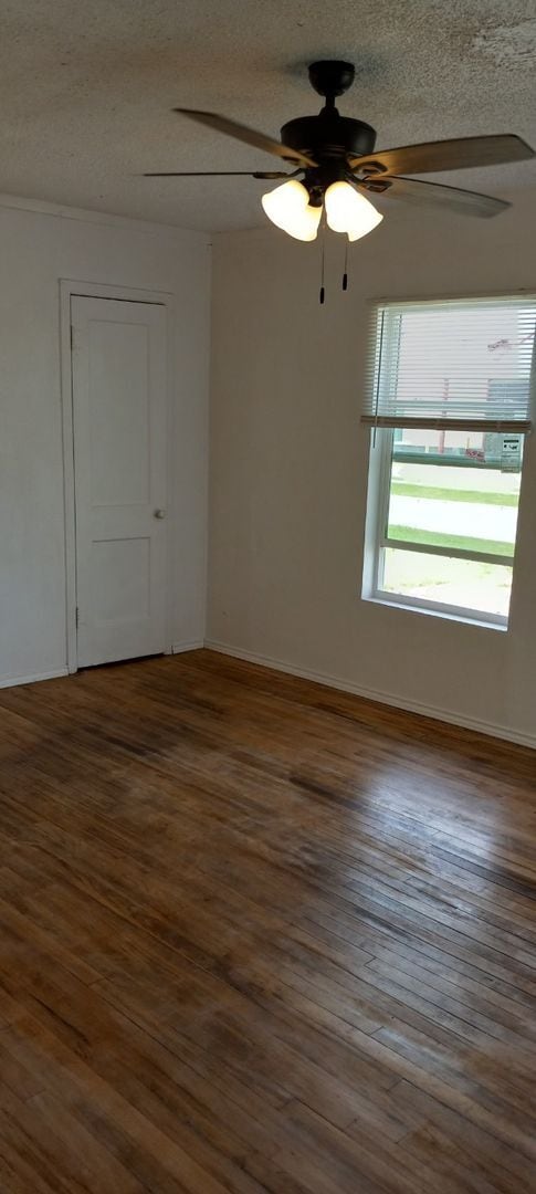 Photo - NEW listing-refinished hardwood floors, new laminate and paint throughout