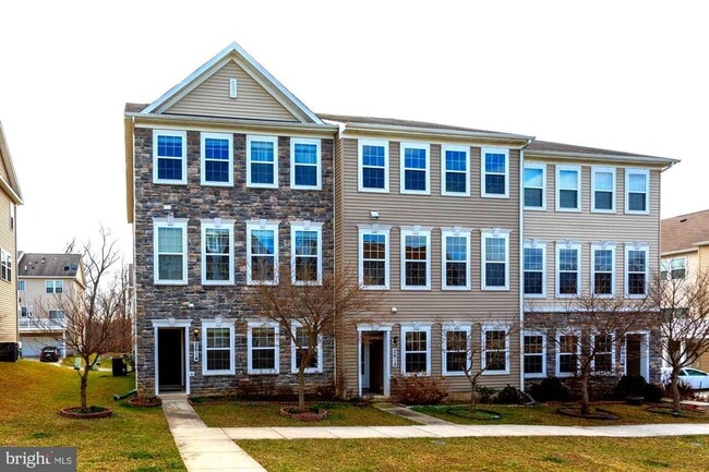 Photo - 2614 Shadyside Ln Townhome