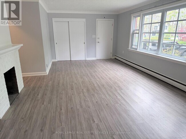 Photo - 302 Maple Ave Unit Main floor