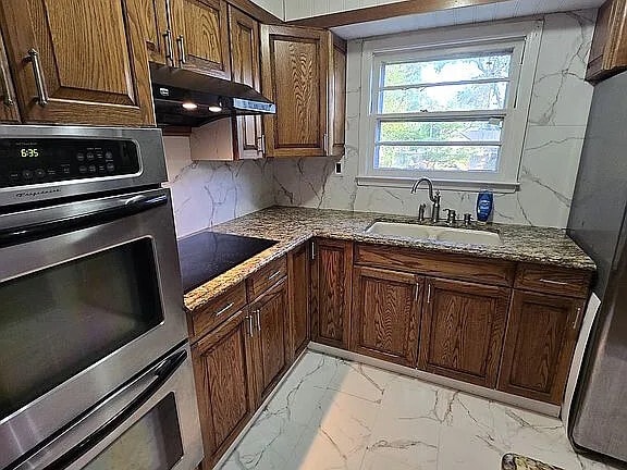 Photo - 681 Aldrich Rd