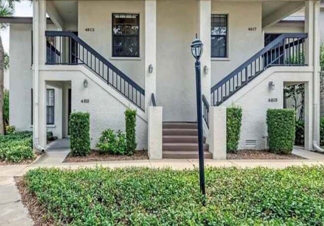 Building Photo - 4819 Winslow Beacon Unit 4819