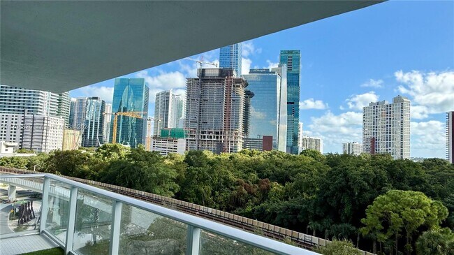 Photo - 1600 SW 1st Ave Unit 607