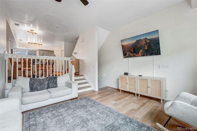 Photo - "Charming 2-Bed Townhouse Retreat with 2.5 Baths in Brighton!"