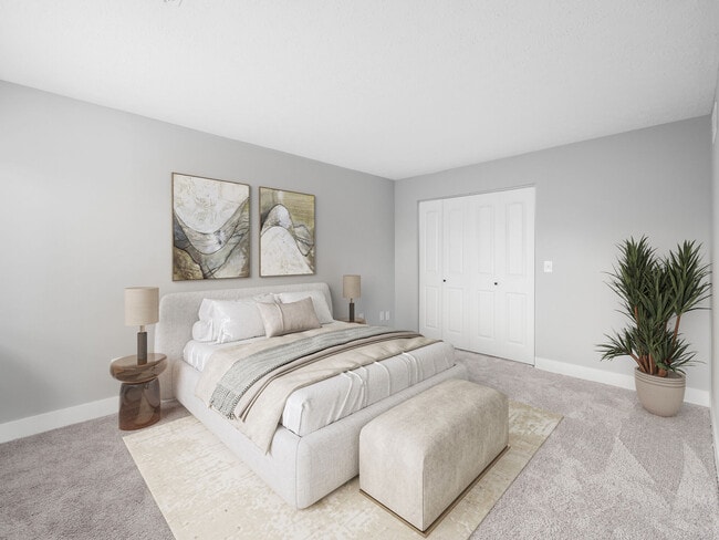 Photo - Stoney Creek Apartments