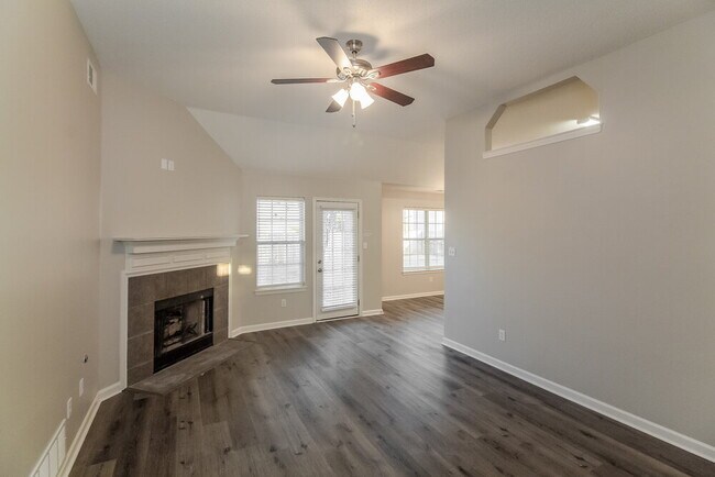 7338 Lee Ann Dr