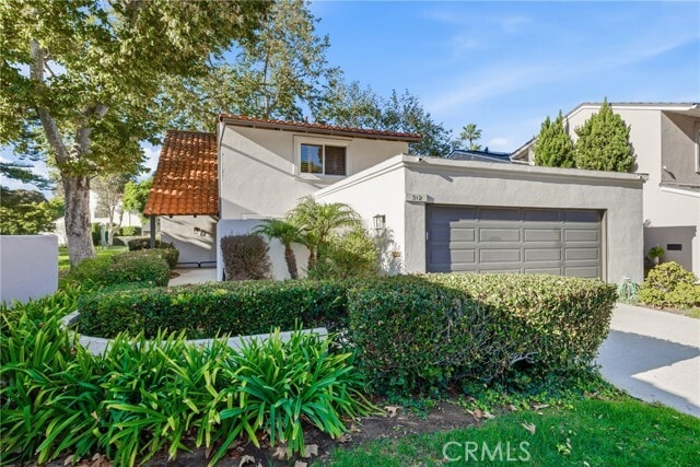 Building Photo - 312 Vista Trucha