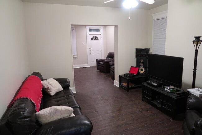 Photo - 1515-1517 Summit Street Unidad 1515