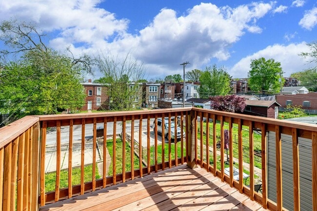Photo - 3953 Tholozan Ave Unit #2F