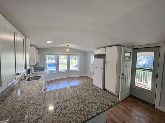 Photo - Freshly Renovated Single Family in Dover, ...