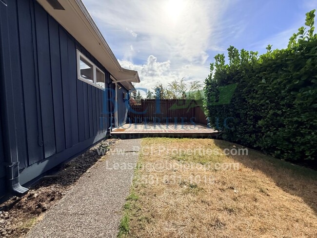 Building Photo - Beautiful Charming 2 bedroom house in Nort...